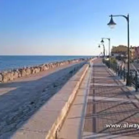 Spacious Close To The - Beahost Apartament